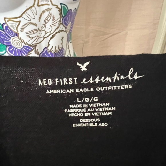 American Eagle AEO First Essentials Black Crop Tie Front Top - Picture 4 of 4